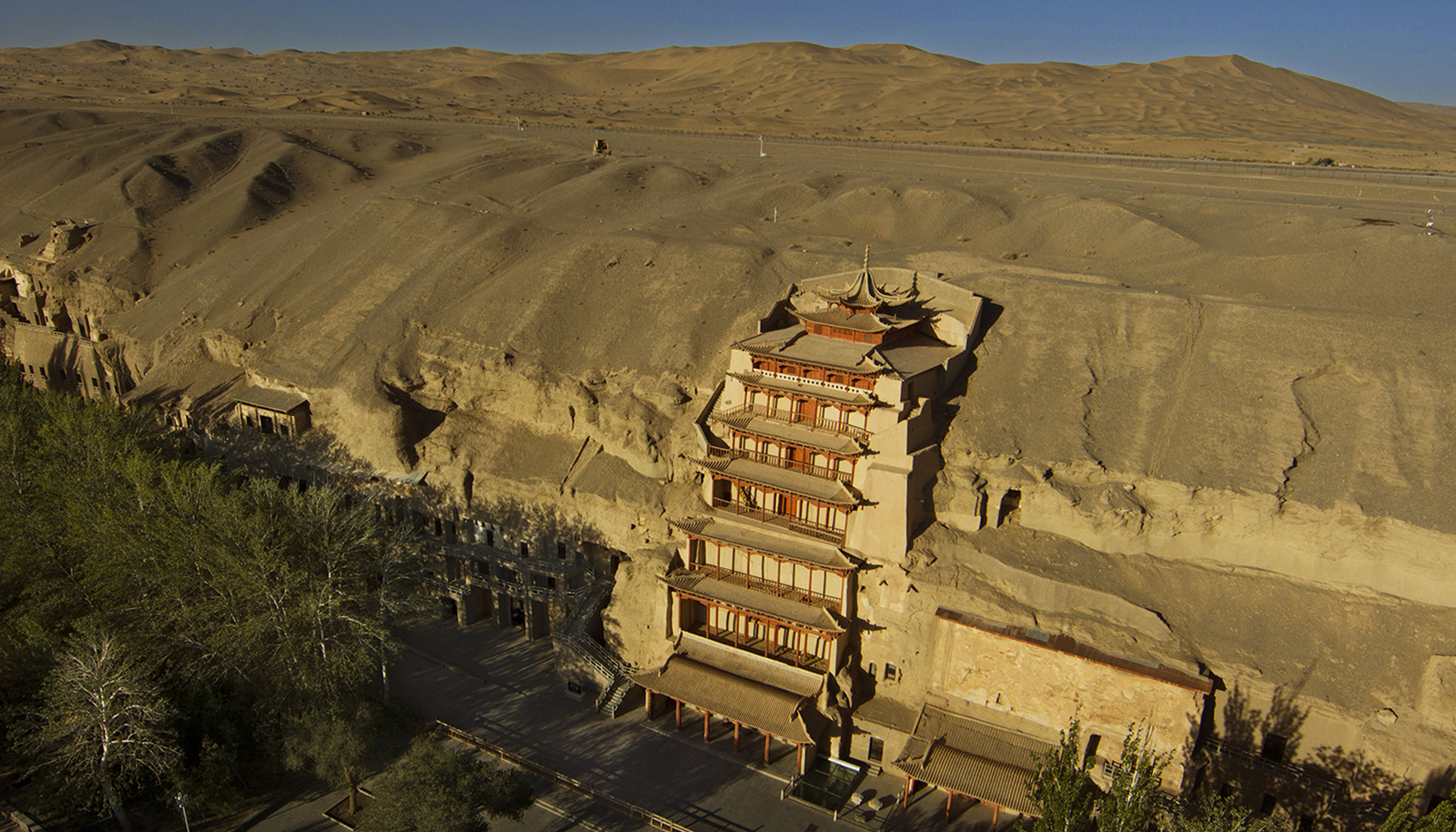 甘肃深度游攻略，探索甘肃的旅行指南