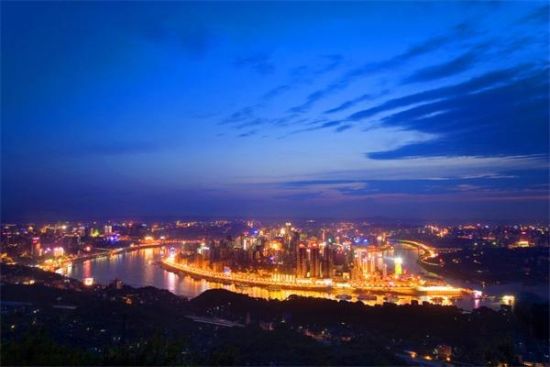 山城记忆，重庆的岁月流转